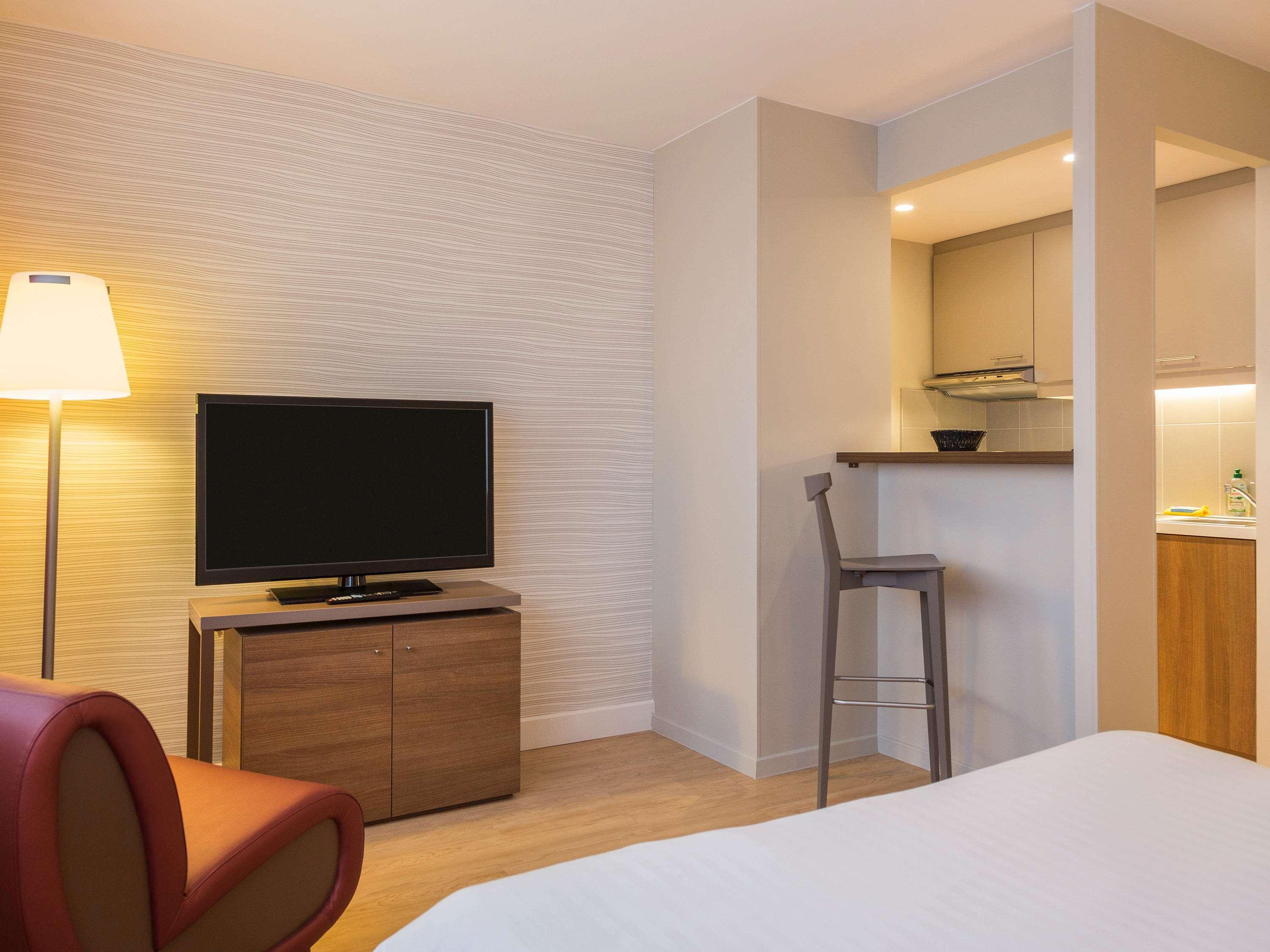Adagio Original Thoiry Geneve Aparthotel Exterior photo