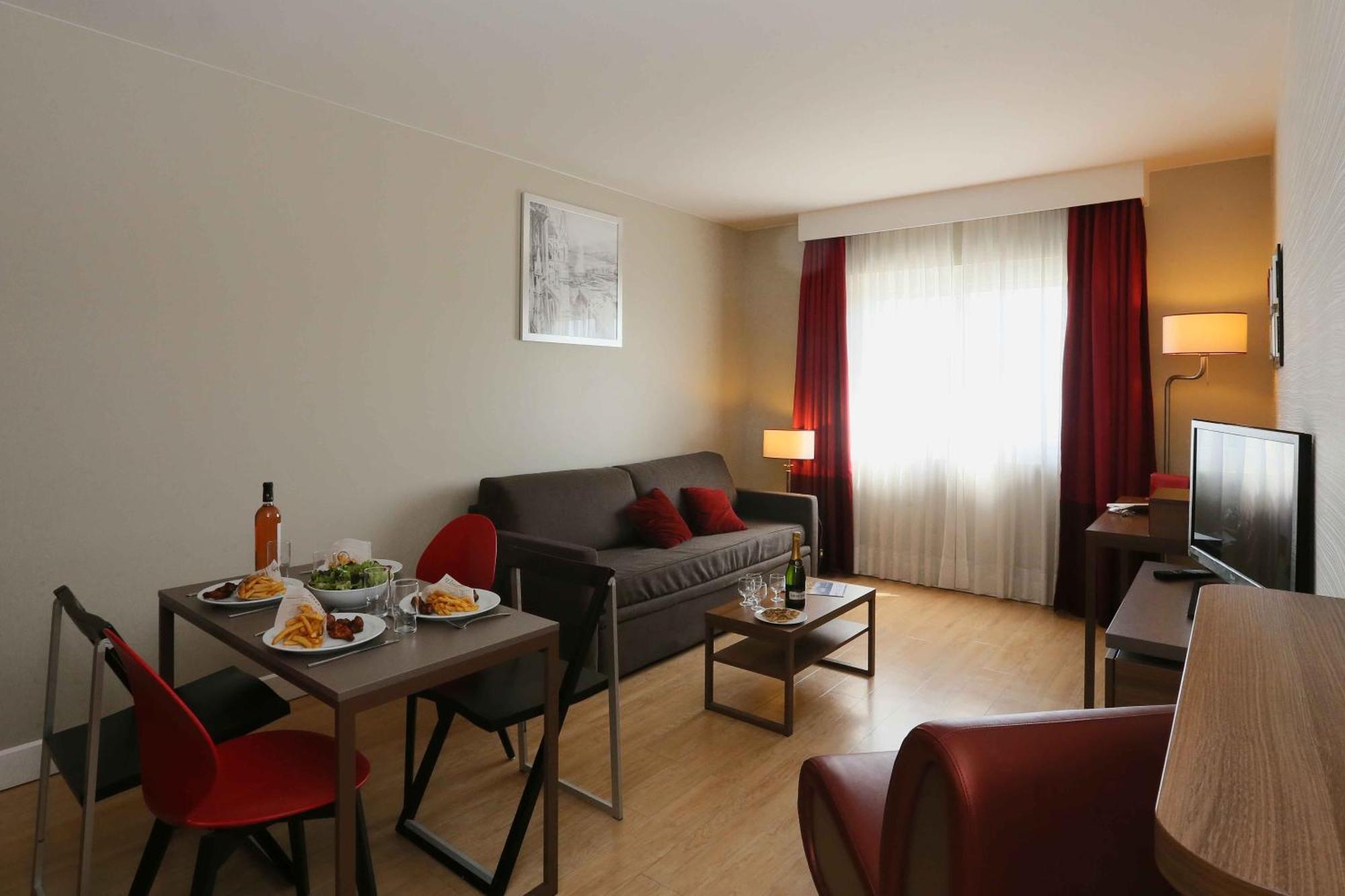 Adagio Original Thoiry Geneve Aparthotel Exterior photo