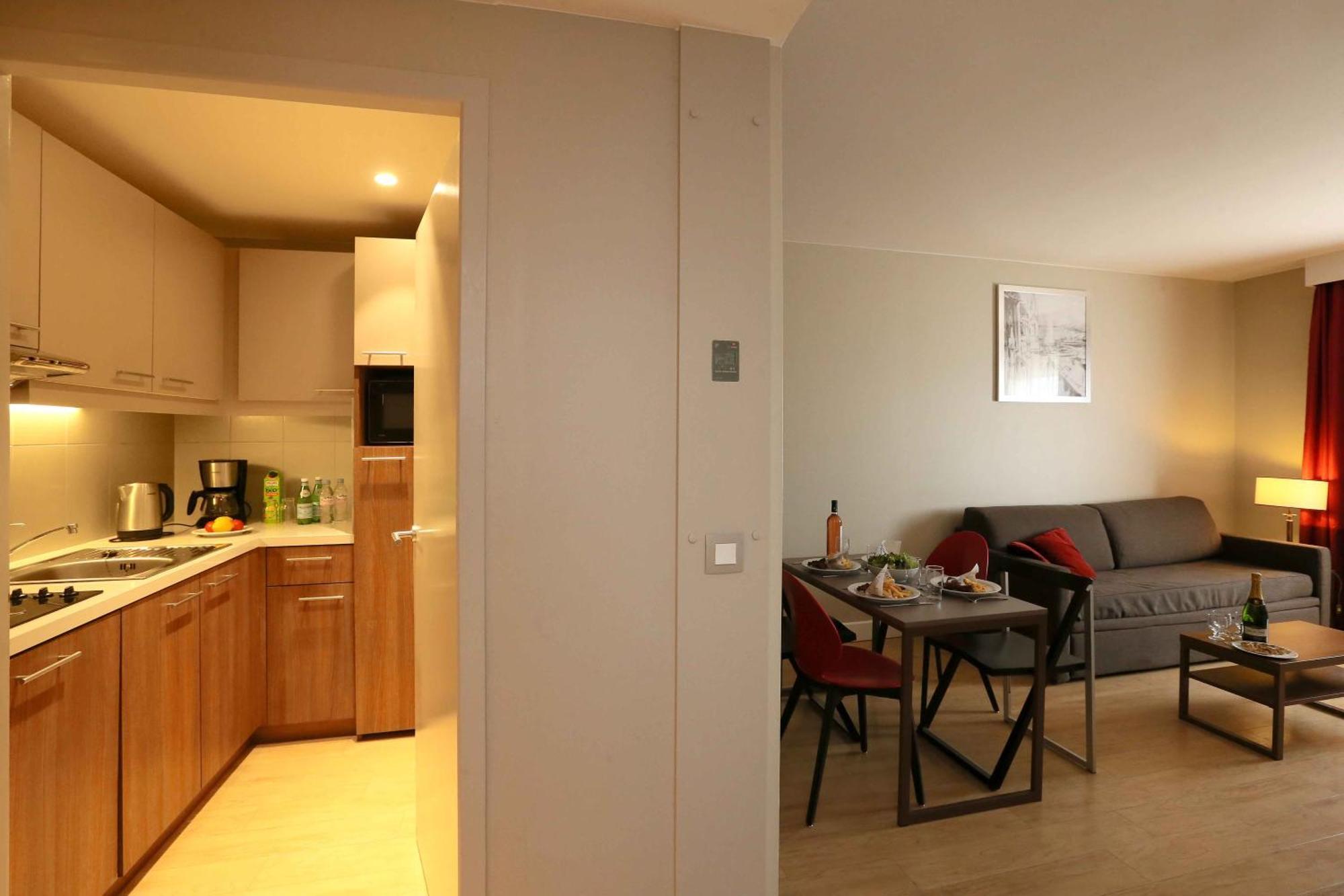 Adagio Original Thoiry Geneve Aparthotel Exterior photo