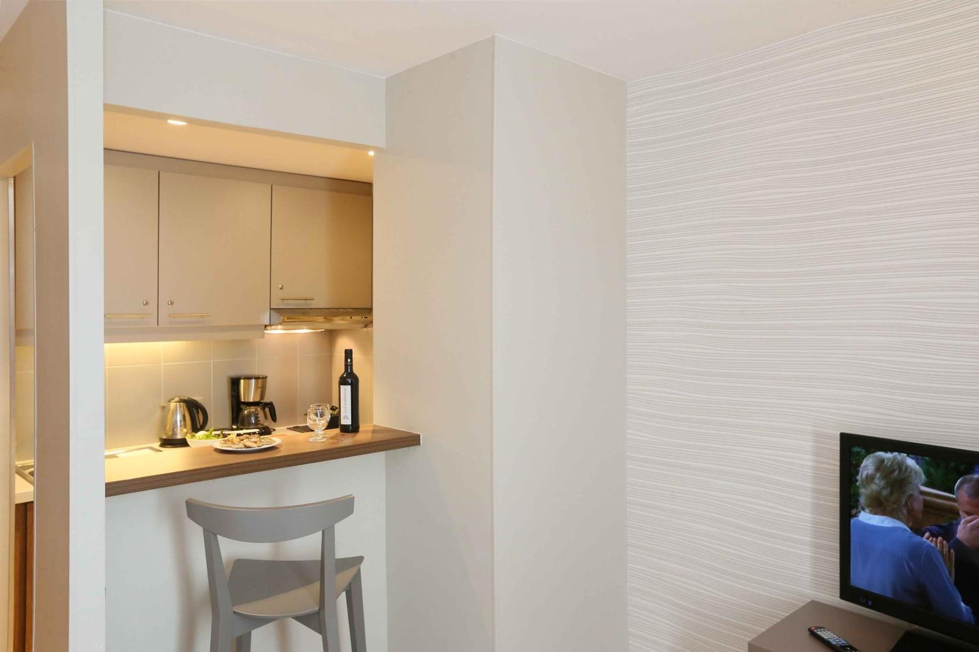Adagio Original Thoiry Geneve Aparthotel Exterior photo