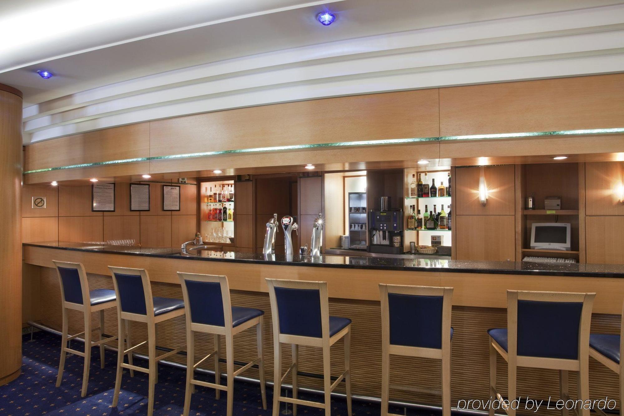 Adagio Original Thoiry Geneve Aparthotel Restaurant photo