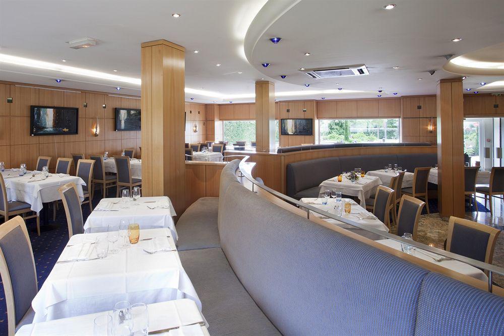 Adagio Original Thoiry Geneve Aparthotel Restaurant photo